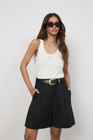 Szorty Valerie Washed Black Petite