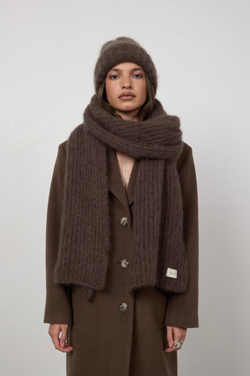 Szalik Mossy Mohair Brown Truffle